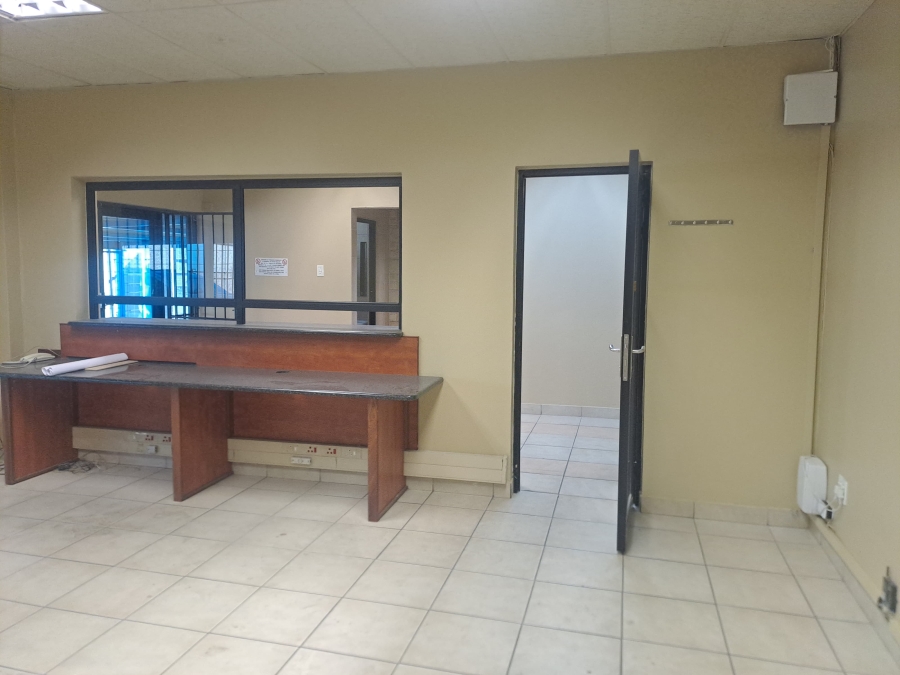 Commercial Property for Sale in Oos Einde North West